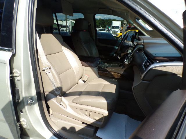 2016 Chevrolet Tahoe Image 19