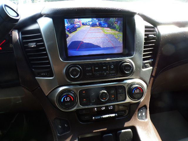 2016 Chevrolet Tahoe Image 21