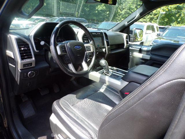 2017 Ford F-150 Image 9