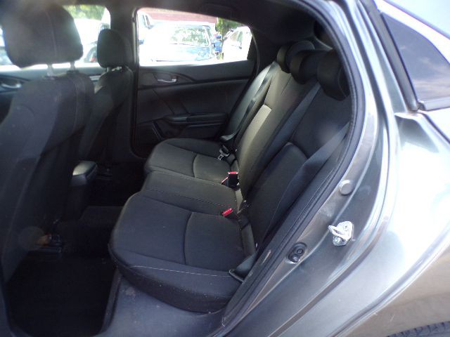 2017 Honda Civic Image 9