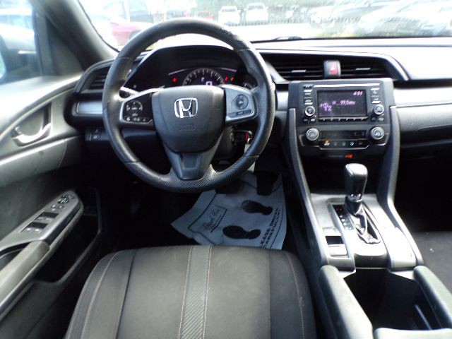 2017 Honda Civic Image 10