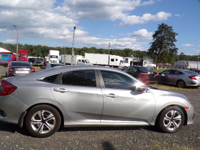 2016 Honda Civic Image 8
