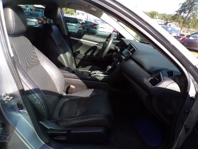 2016 Honda Civic Image 10