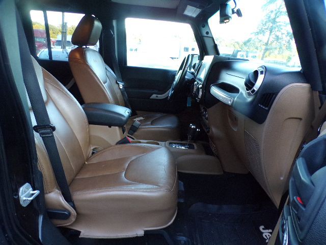 2014 Jeep Wrangler Unlimited Image 14