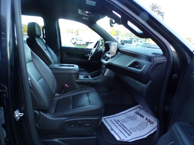 2021 Chevrolet Suburban Image 15