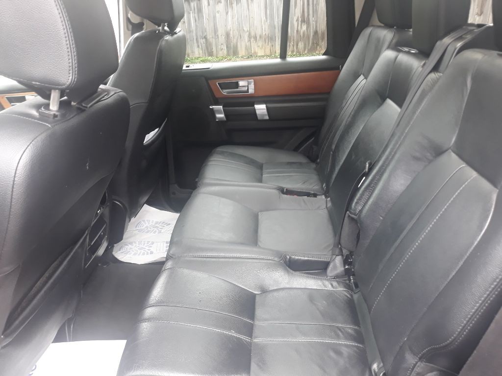 2012 Land Rover LR4 Image 15