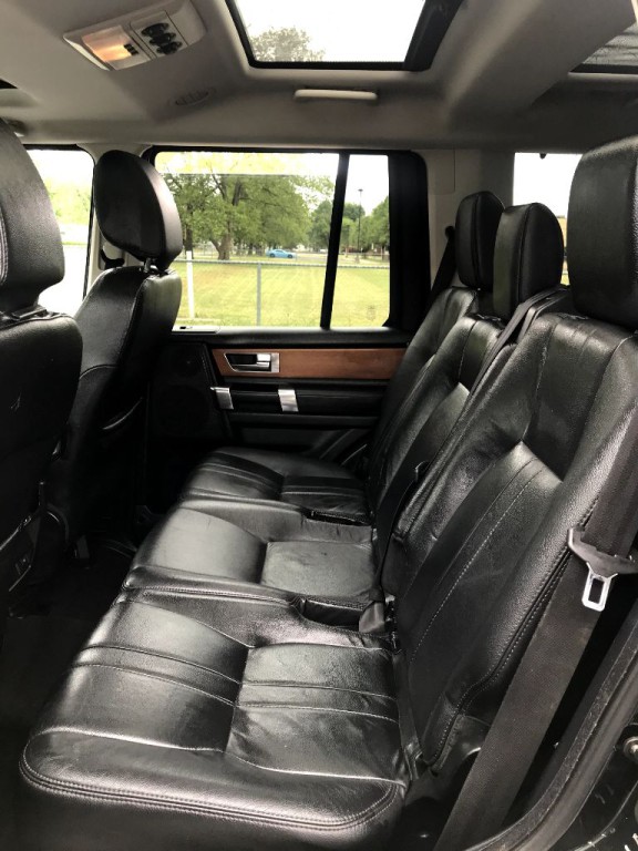 2012 Land Rover LR4 Image 22