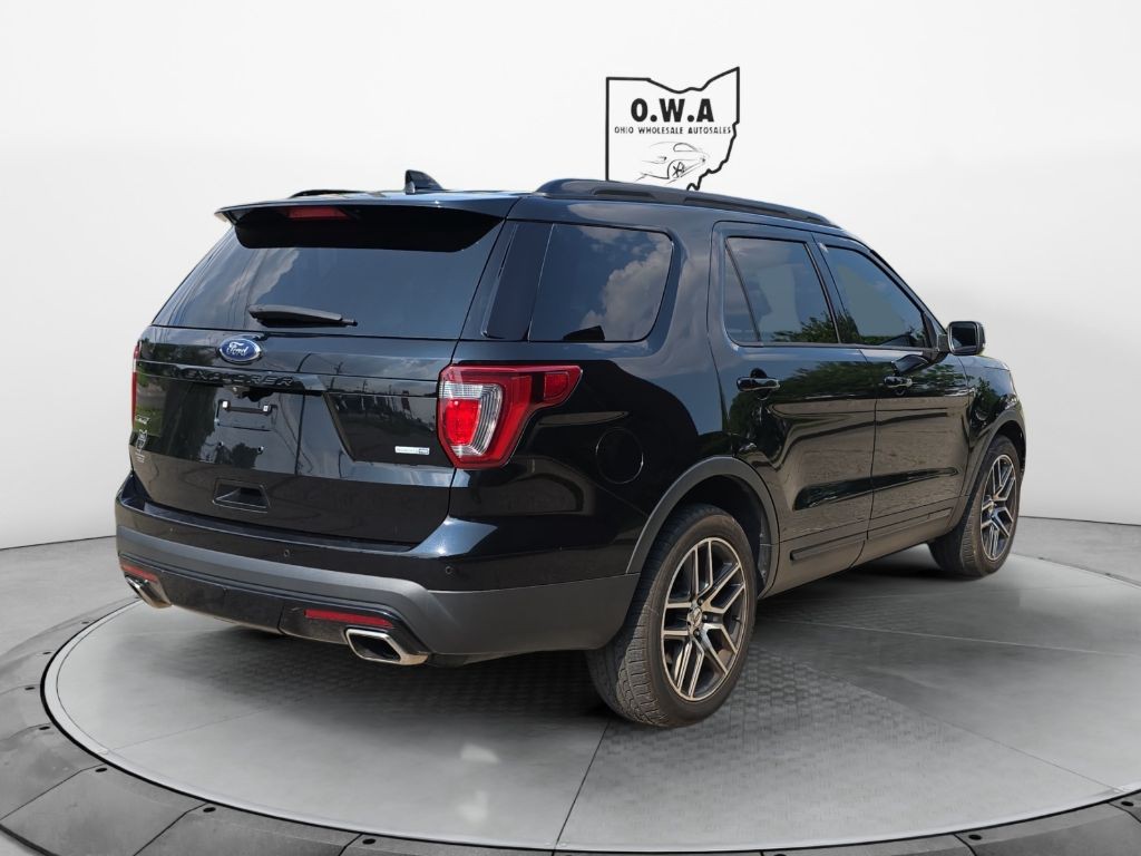 2017 Ford Explorer Image 5