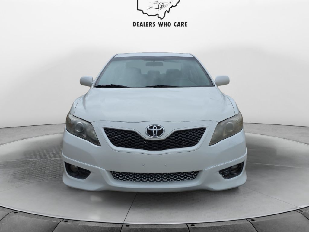 2011 Toyota Camry Image 8