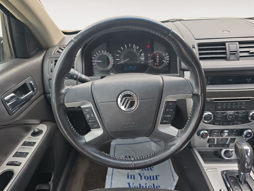 2010 Mercury Milan Image 12