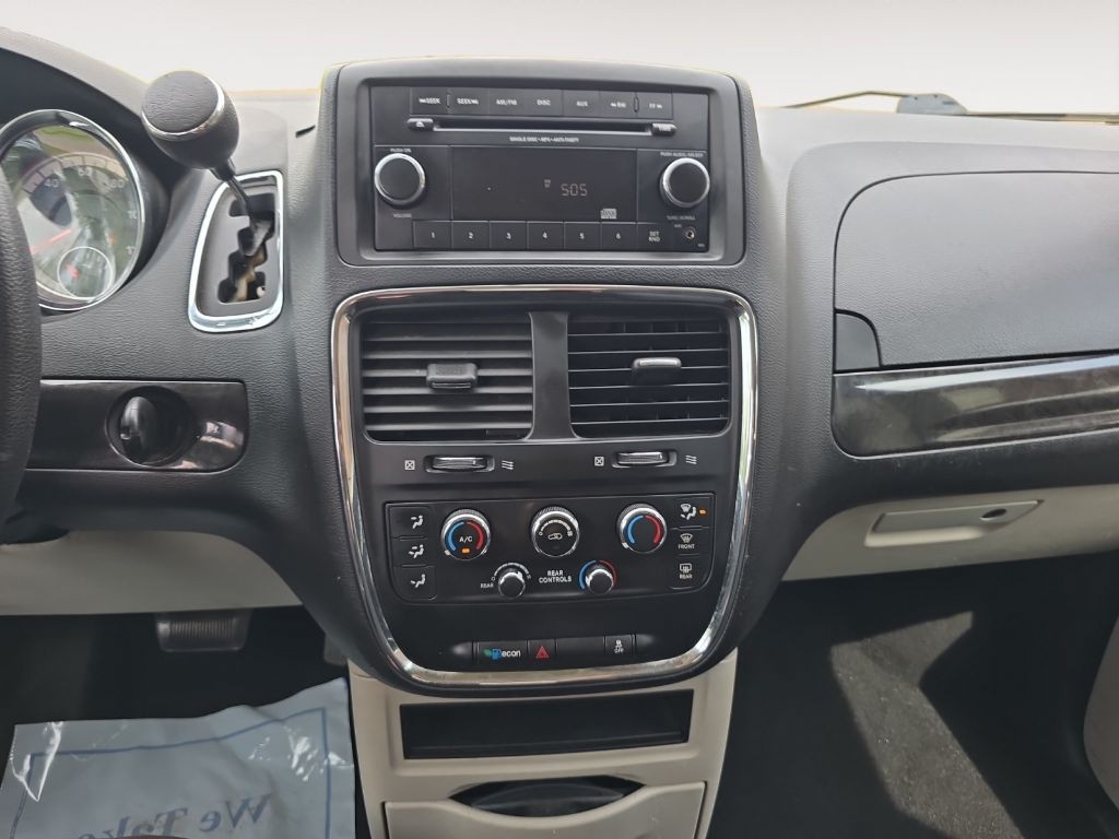 2015 Dodge Grand Caravan Image 10