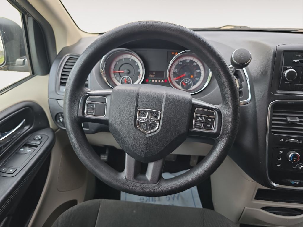 2015 Dodge Grand Caravan Image 11