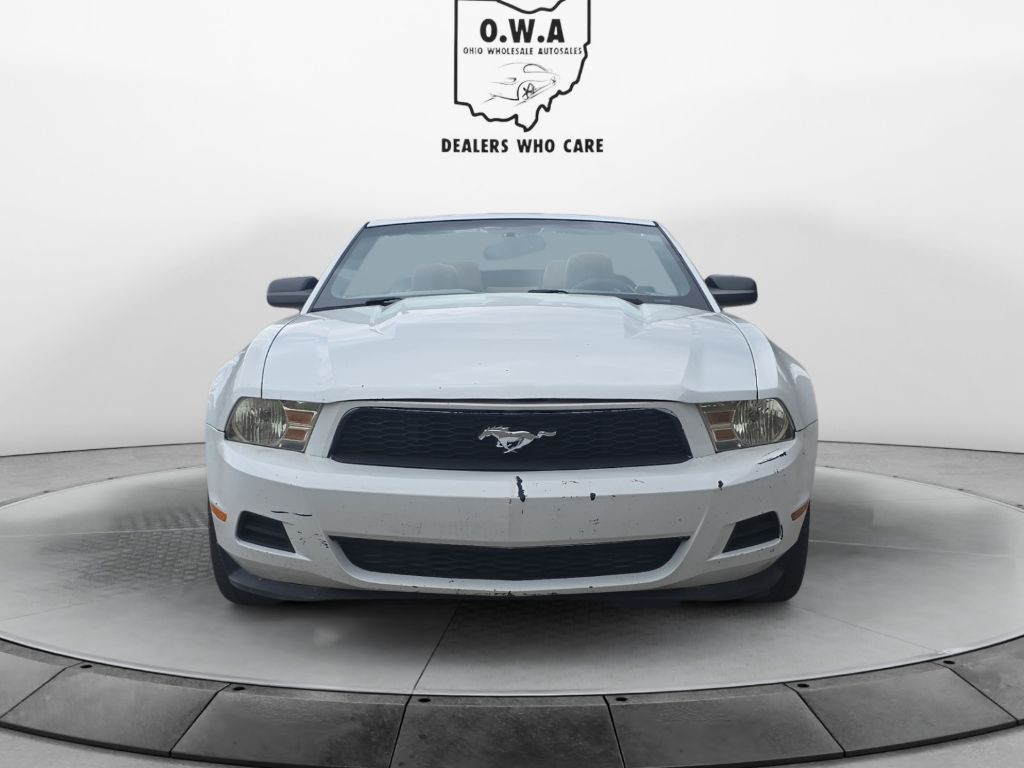 2011 Ford Mustang Image 8