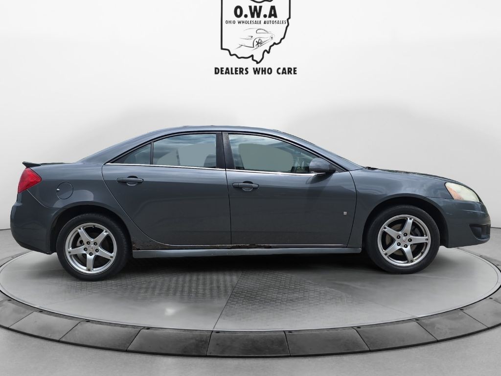 2009 Pontiac G6 Image 6