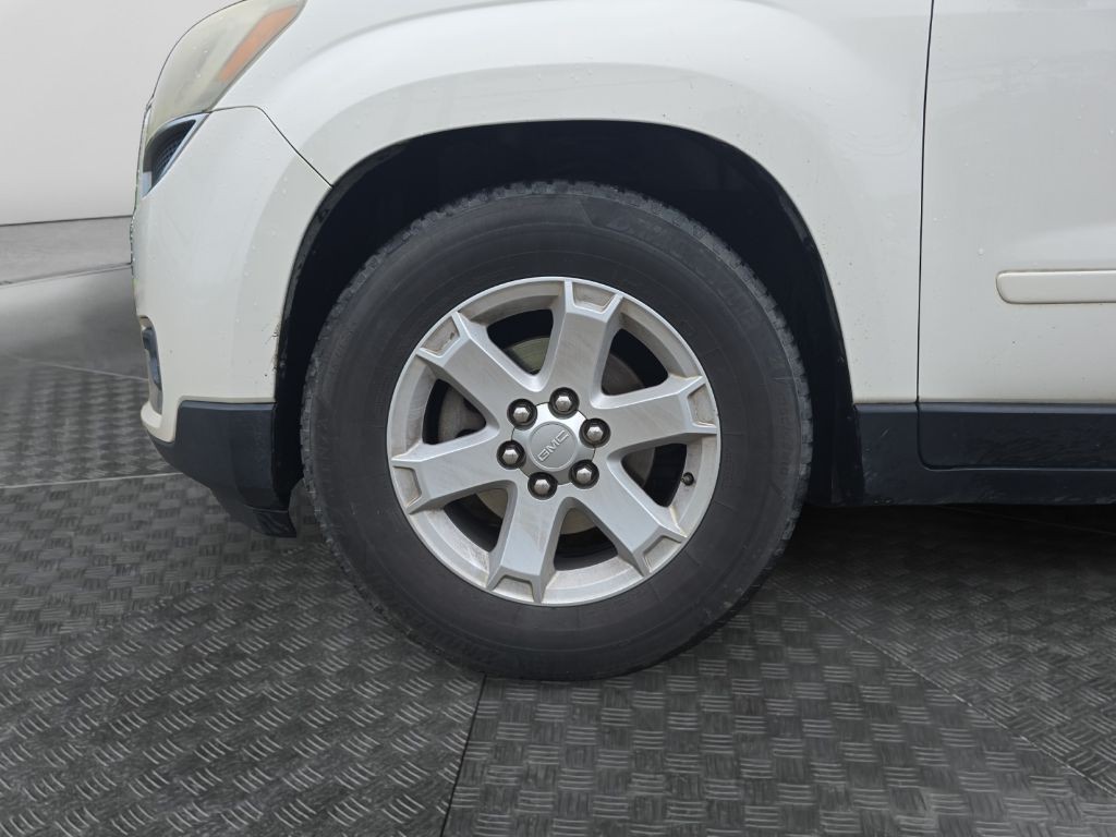 2013 GMC Acadia Image 14