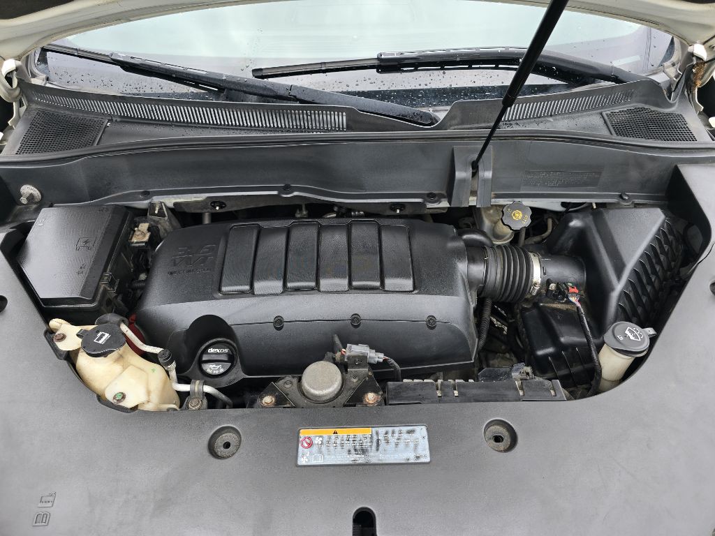 2013 GMC Acadia Image 16