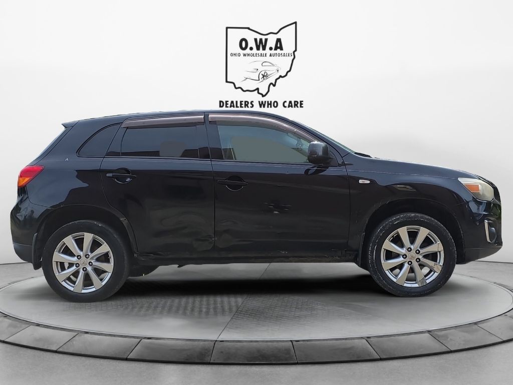 2013 Mitsubishi Outlander Image 6