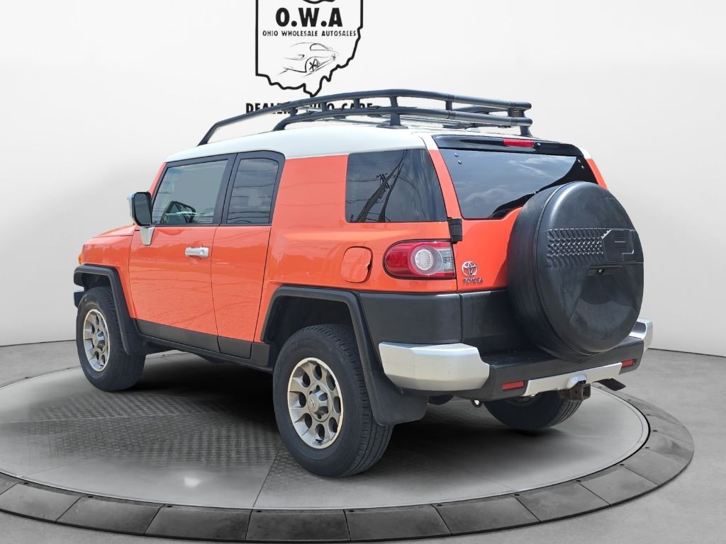 2013 Toyota FJ Cruiser Image 3
