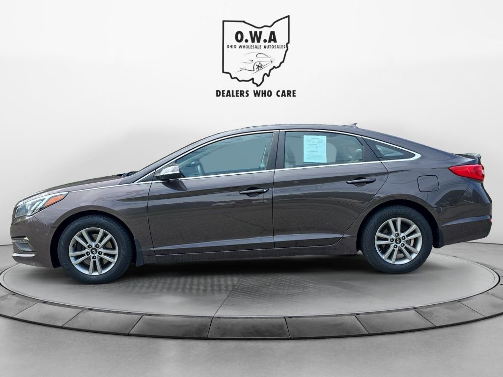 2015 Hyundai Sonata Image 2