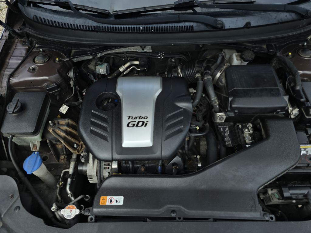 2015 Hyundai Sonata Image 16
