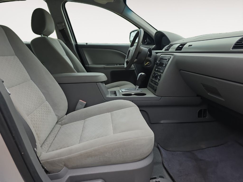 2005 Ford Five Hundred Image 15