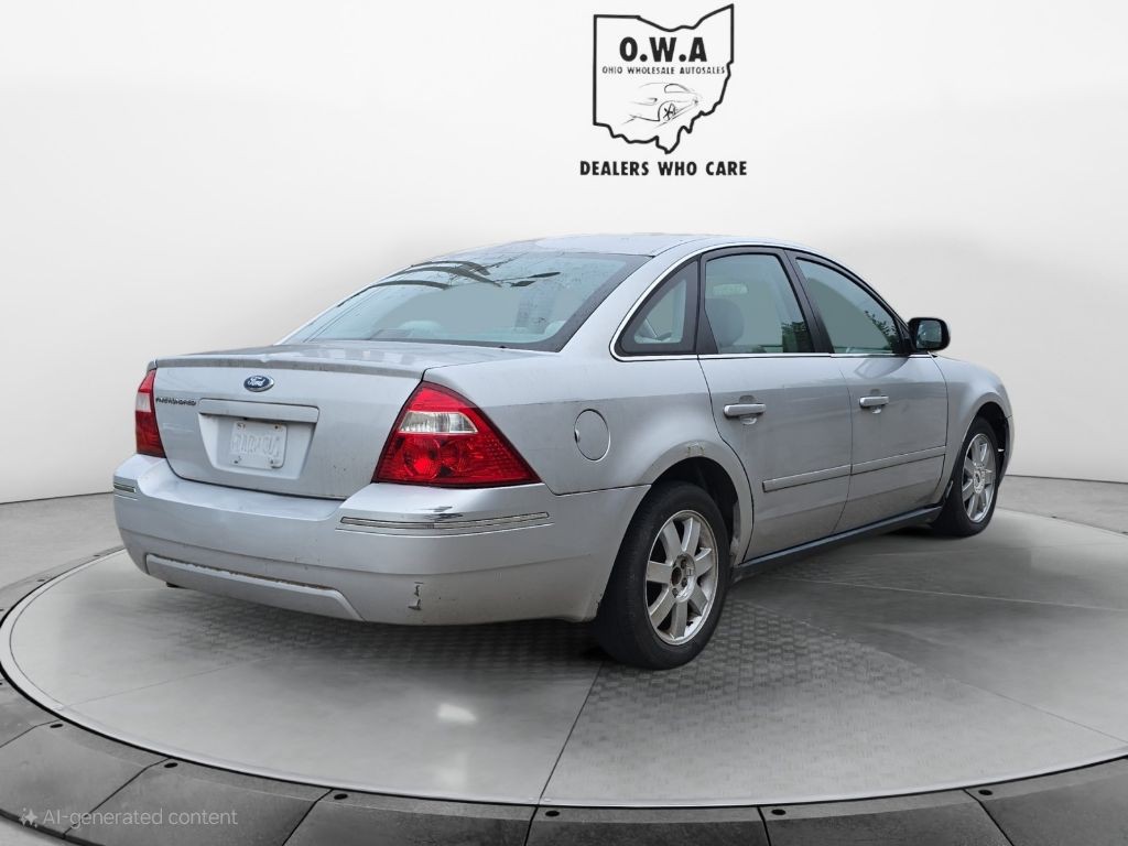 2005 Ford Five Hundred Image 7