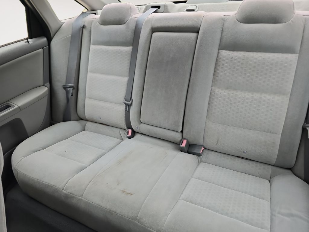 2005 Ford Five Hundred Image 14