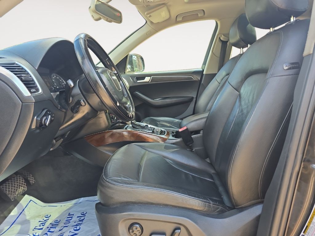 2012 Audi Q5 Image 12