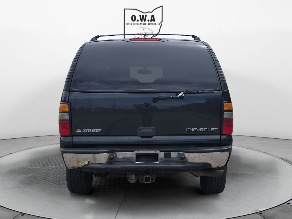 2004 Chevrolet Tahoe Image 4