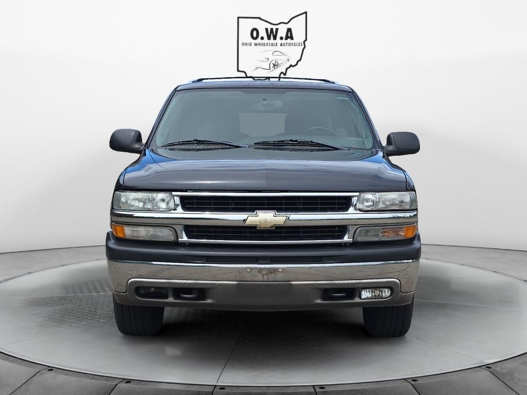2004 Chevrolet Tahoe Image 8