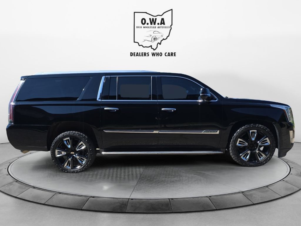 2016 Cadillac Escalade Image 6