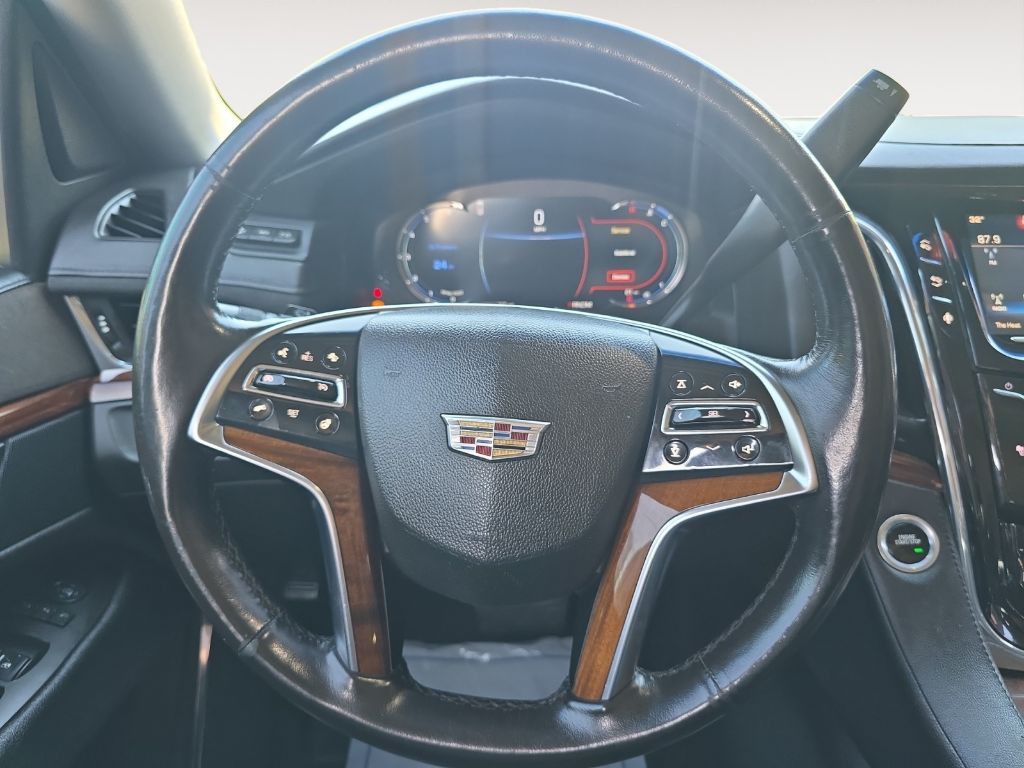 2016 Cadillac Escalade Image 11