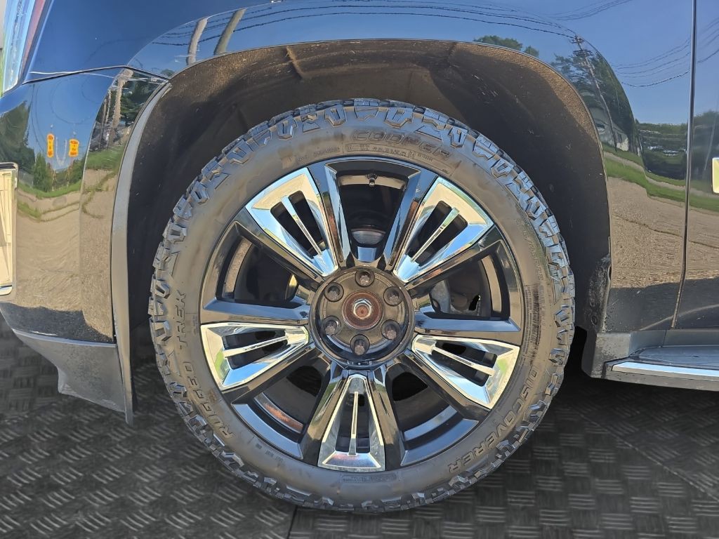 2016 Cadillac Escalade Image 14