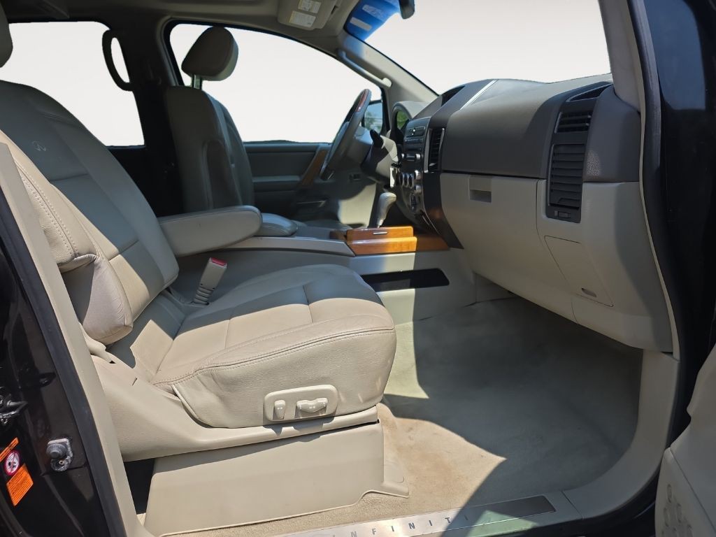 2007 INFINITI QX56 Image 15