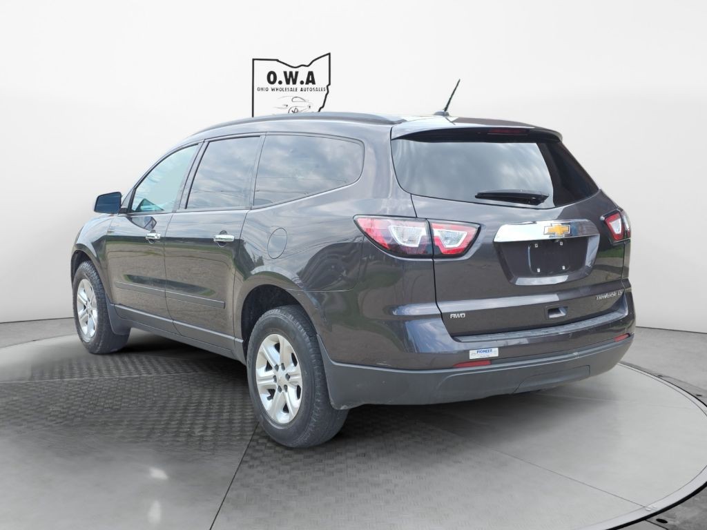 2015 Chevrolet Traverse Image 3