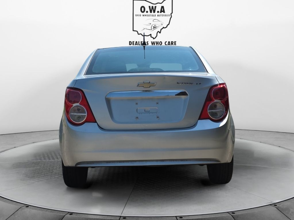 2013 Chevrolet Sonic Image 4