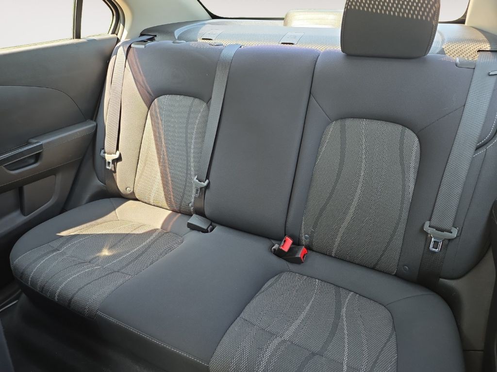 2013 Chevrolet Sonic Image 13