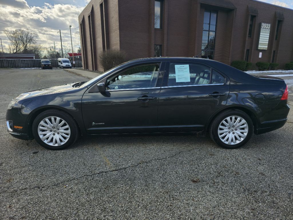 2010 Ford Fusion Image 2