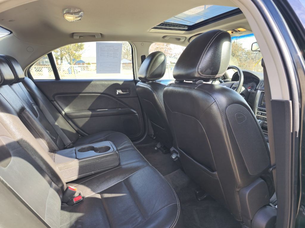 2010 Ford Fusion Image 11
