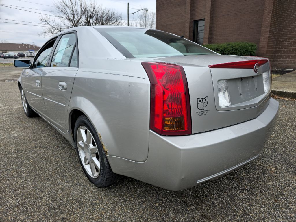 2004 Cadillac CTS Image 3