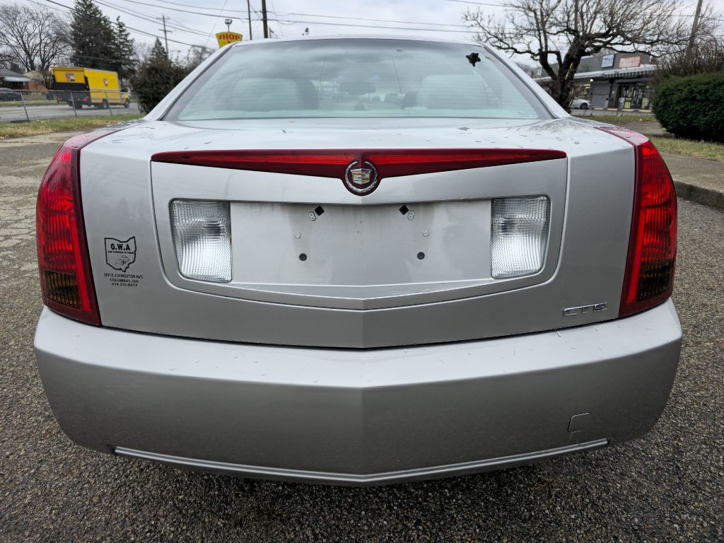2004 Cadillac CTS Image 4