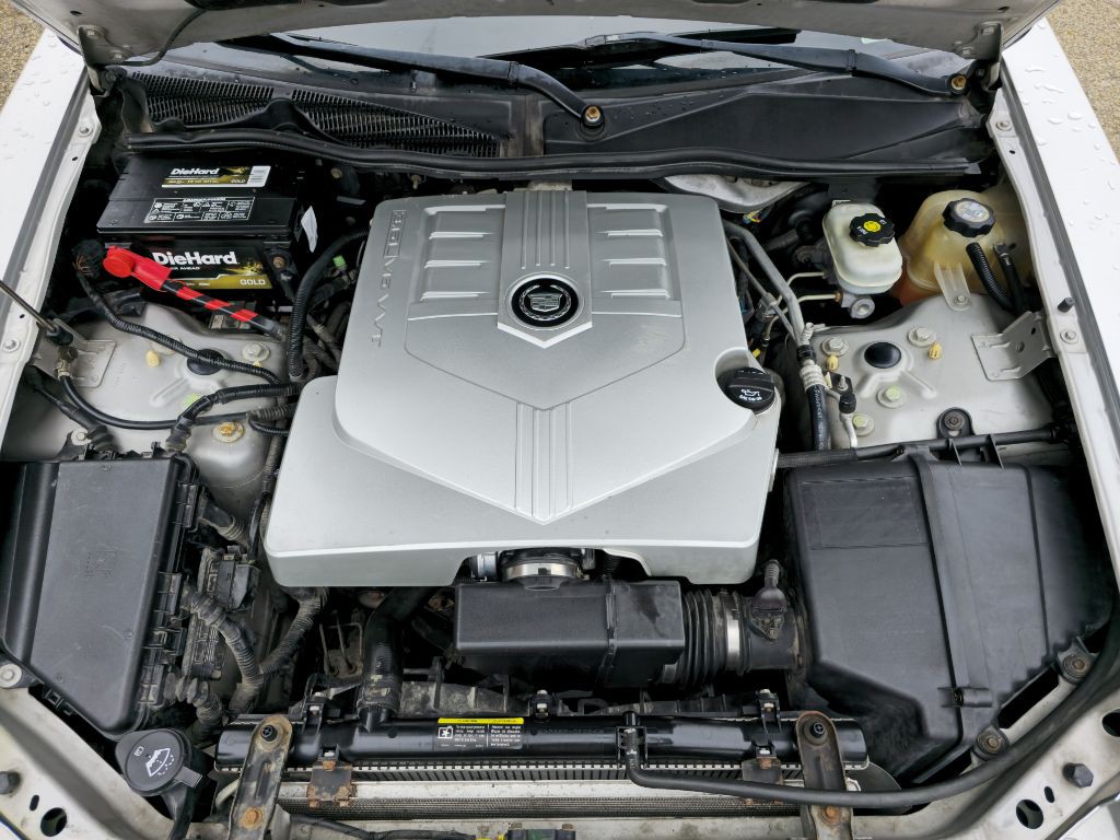 2004 Cadillac CTS Image 19
