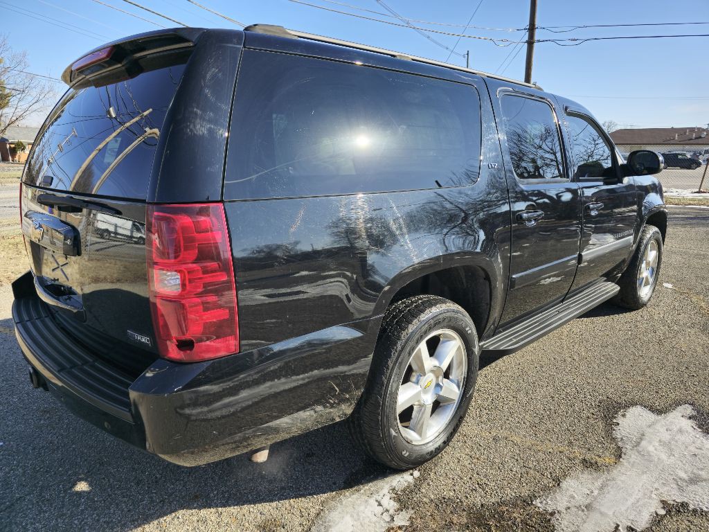 2007 Chevrolet Suburban Image 5
