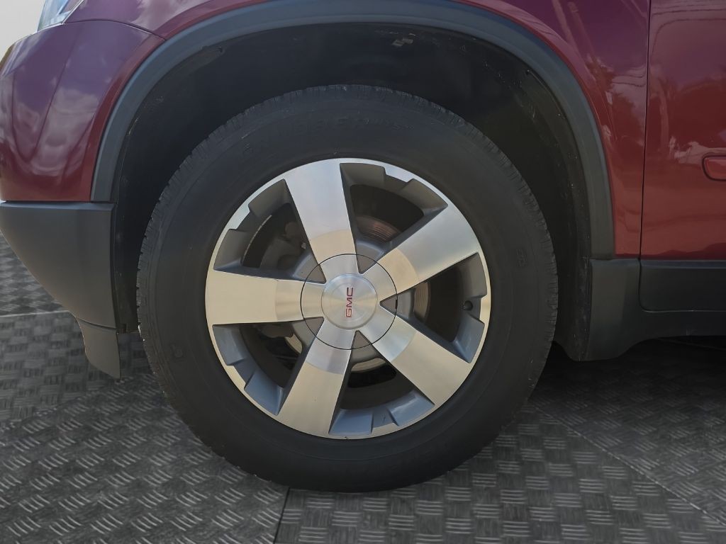 2011 GMC Acadia Image 14
