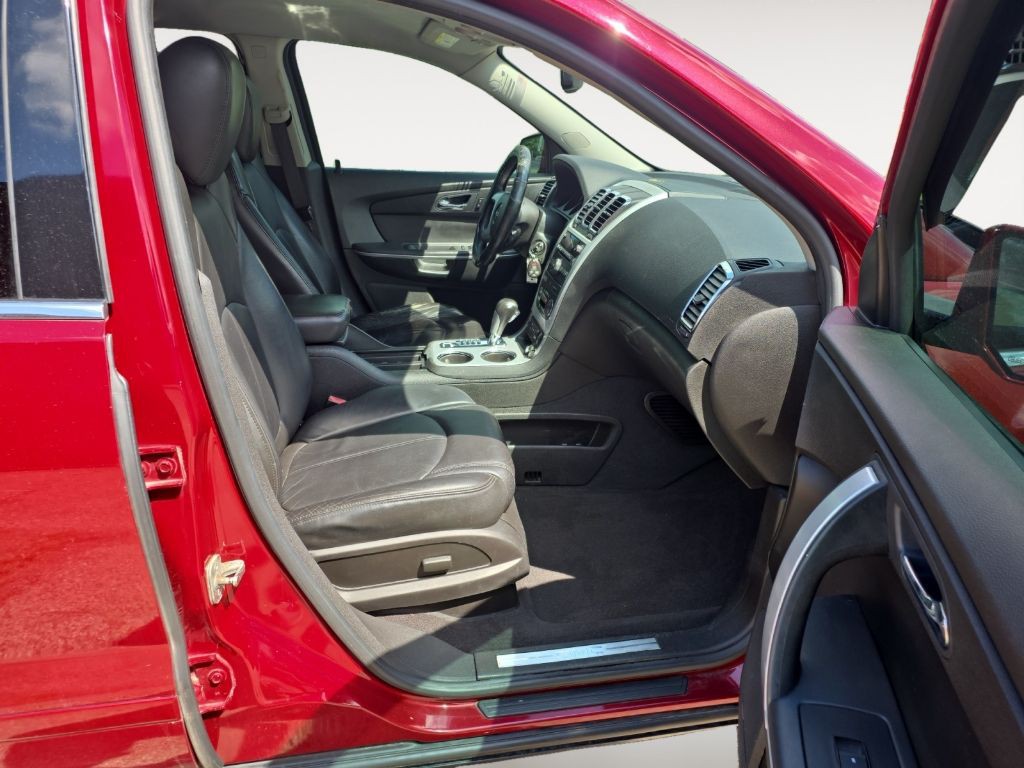 2011 GMC Acadia Image 15