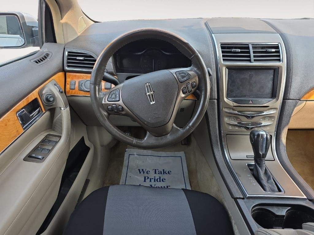 2011 Lincoln MKX Image 17