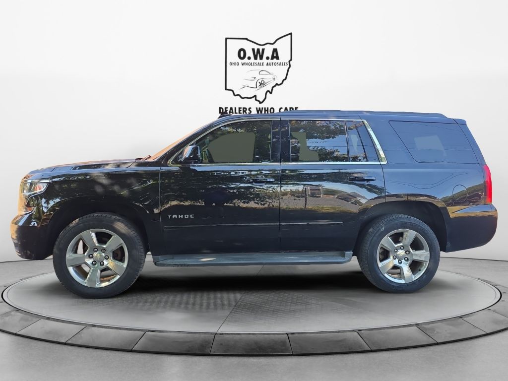 2017 Chevrolet Tahoe Image 2