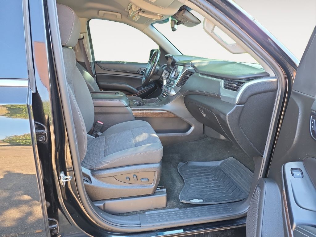 2017 Chevrolet Tahoe Image 15