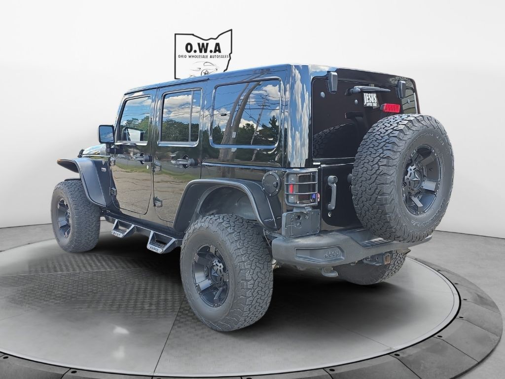 2016 Jeep Wrangler Unlimited Image 2