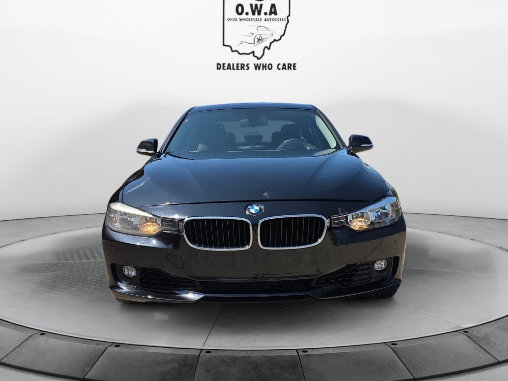 2014 BMW 3 Series Image 8